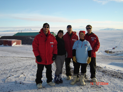 2006 Study Updates/Photos - our team at McMurdo Station